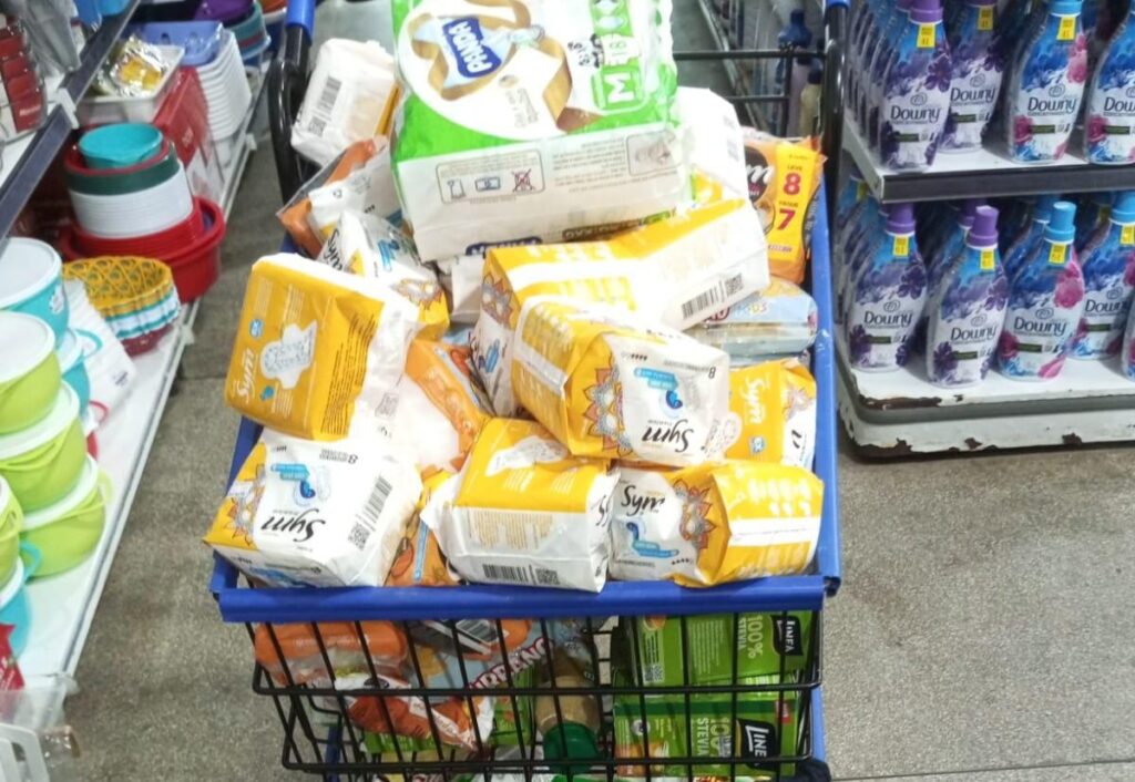 PROCON Tocantins apreende 487 produtos vencidos em Colméia durante a operação de “Olho no Prazo de Validade”