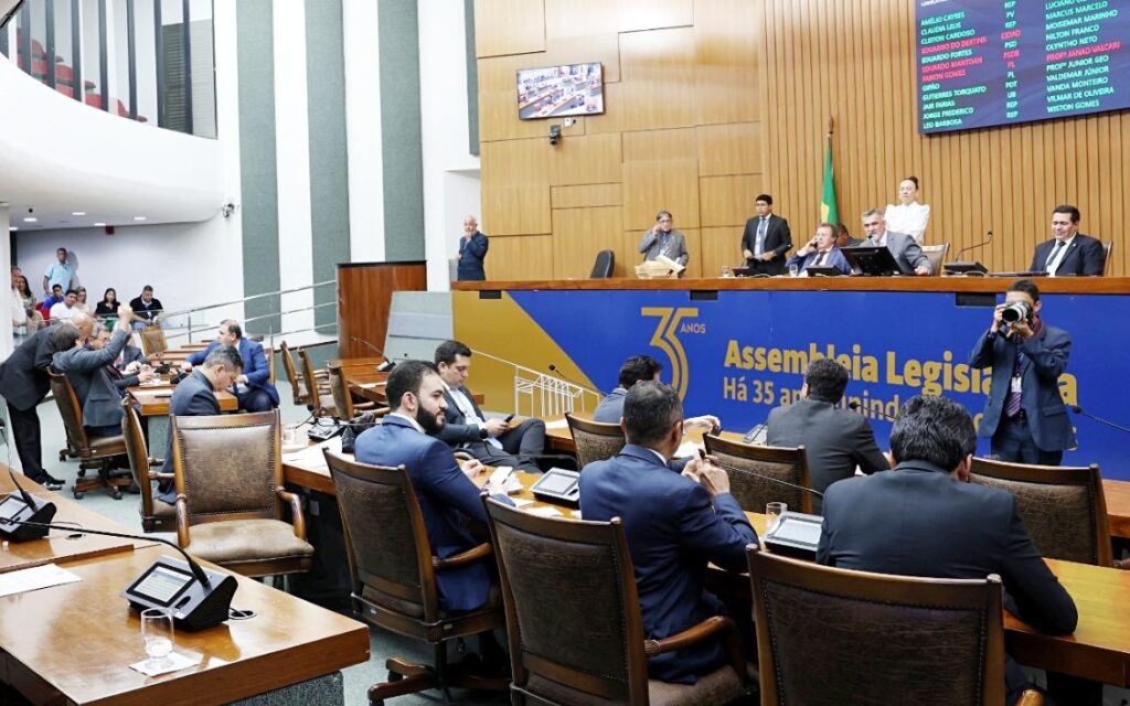 R$ 10 milhões: PEC que altera o limite das emendas parlamentares no orçamento estadual é aprovada na ALETO