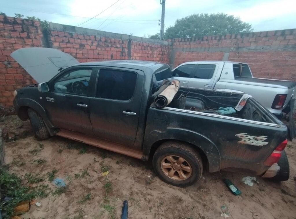 Camionetes furtadas no MA são recuperadas em Araguaína; drogas, munições e objetos são apreendidos