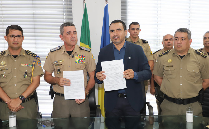 Salários de até R$ 10,8 mil: com 660 vagas, governo lança concurso da Polícia Militar