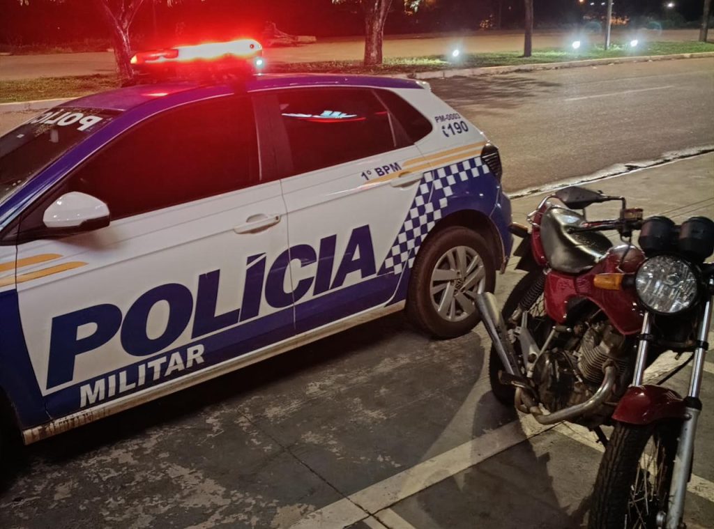 Furtada há 3 anos, moto é recuperada em pátio de posto próximo à rodoviária, em Palmas