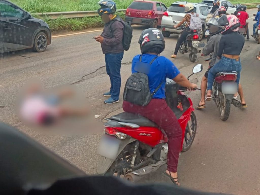 Homem morre após ser atropelado na BR-010, em Palmas
