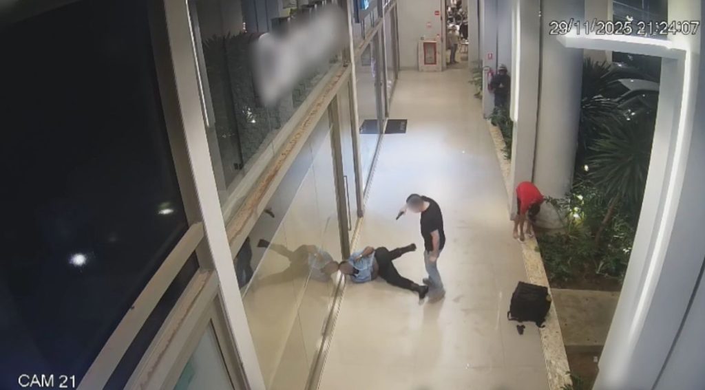 Suspeito de matar vigilante em galeria de Palmas é preso após tentar se esconder na casa de parentes
